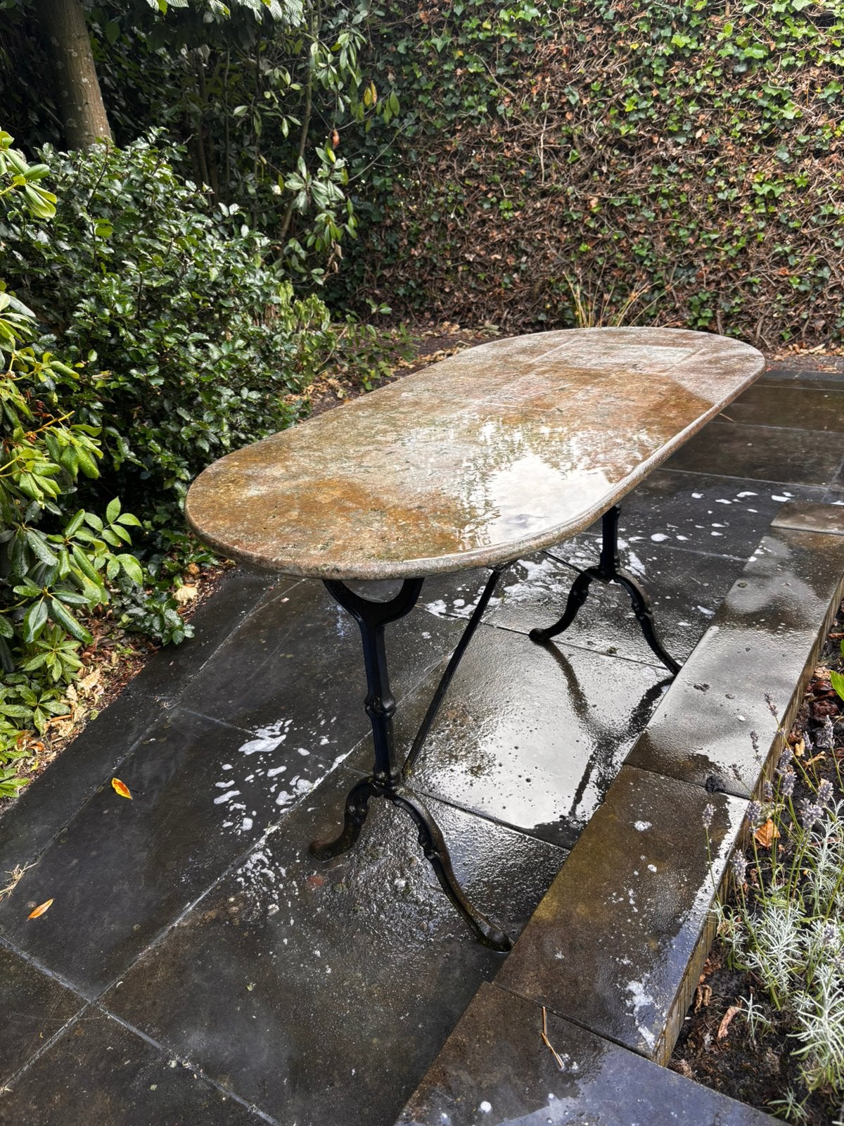 Mooi ovale tafel met marmeren blad, Ophalen, Gebruikt, Ovaal, Overige materialen