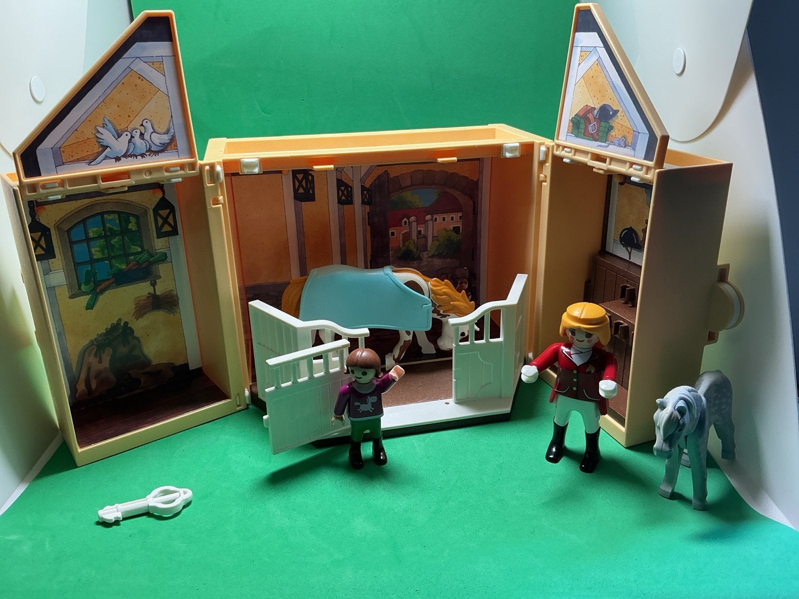 Playmobil Paardenstal Draagbaar Speelhuisje, Gebruikt, Gebouw, Complete set, Ophalen of Verzenden