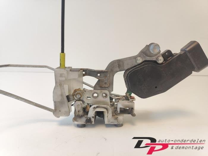 Deurslot Mechaniek 4Deurs links-voor van een Peugeot 107, Auto-onderdelen, Carrosserie en Plaatwerk, Gebruikt, -, -, Ophalen of Verzenden