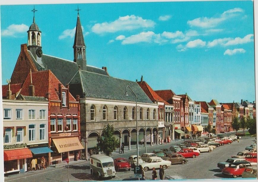 Zierikzee Havenplein m Gasthuiskerk auto's Renault Goelette, Verzenden, 1960 tot 1980, Ongelopen, Zeeland