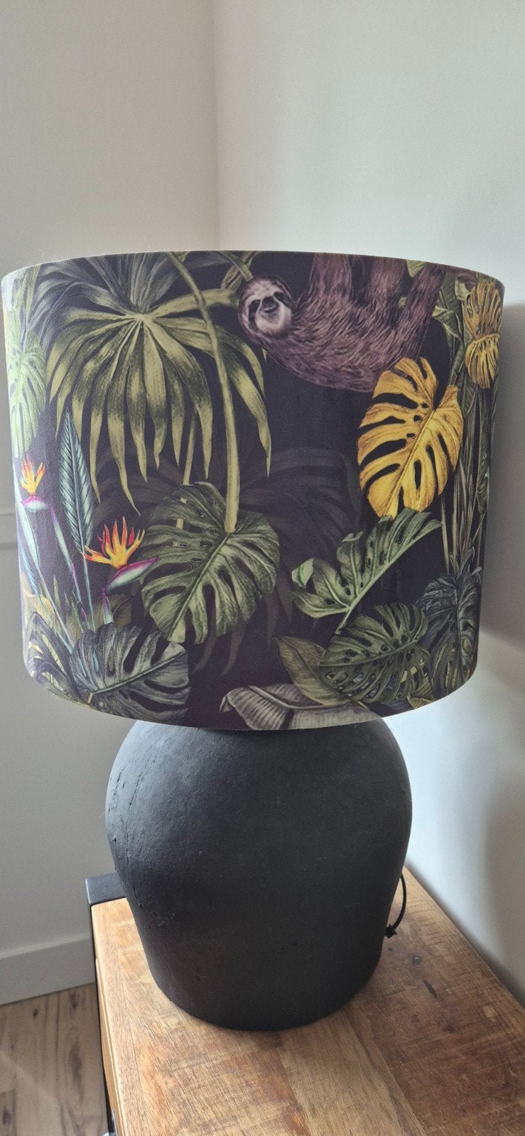 Tafellamp met jungle print kap en zwarte voet, Ophalen, Overige merken, Textiel, Meerkleurig