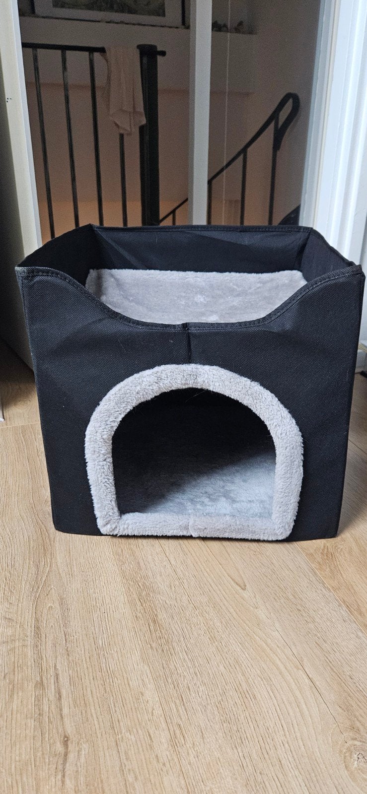Kattenmand, Ophalen