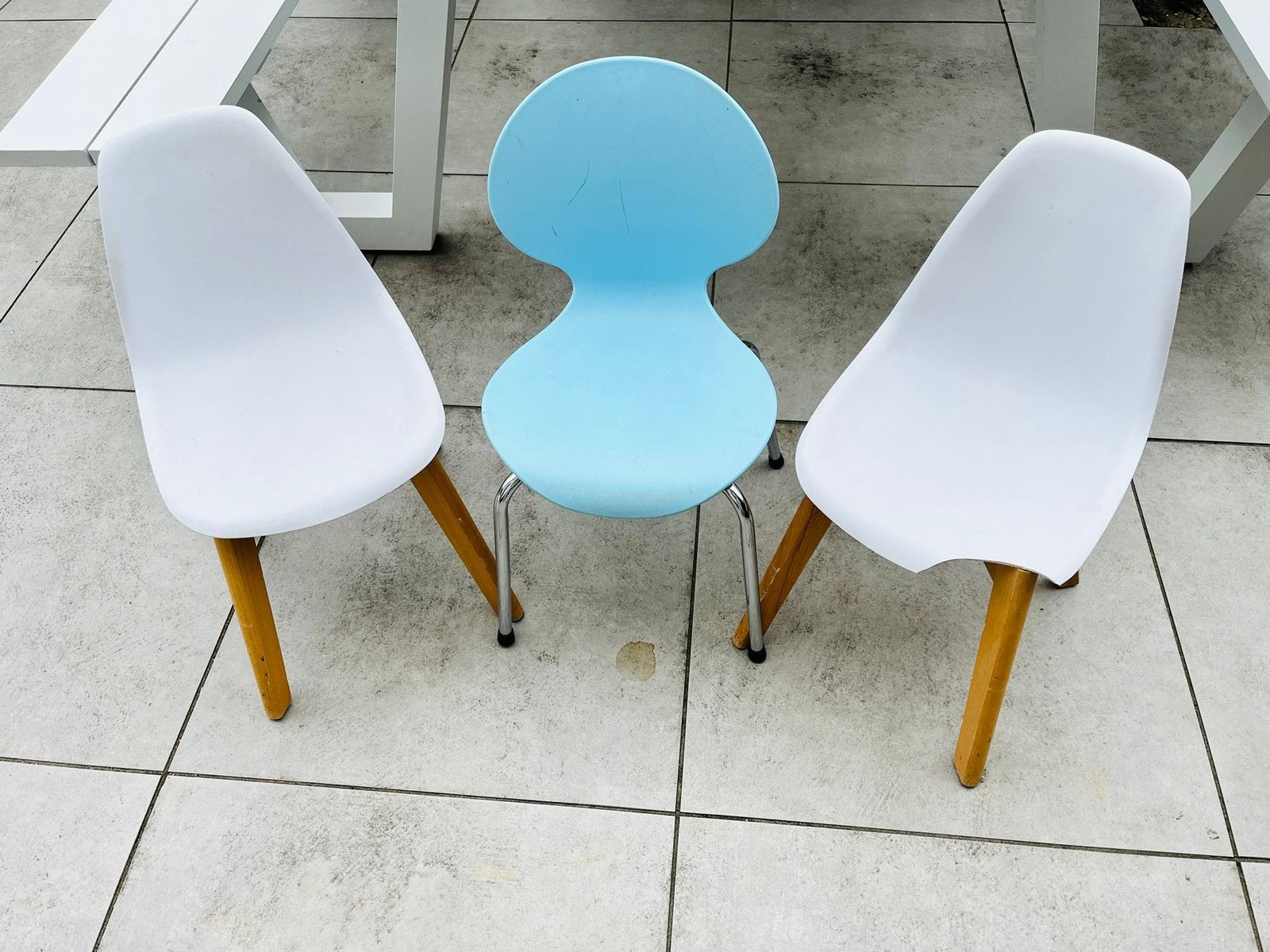 Gratis kinderstoeltjes, Kinderen en Baby's, Kinderkamer | Tafels en Stoelen, Ophalen, Zo goed als nieuw, Stoel(en)