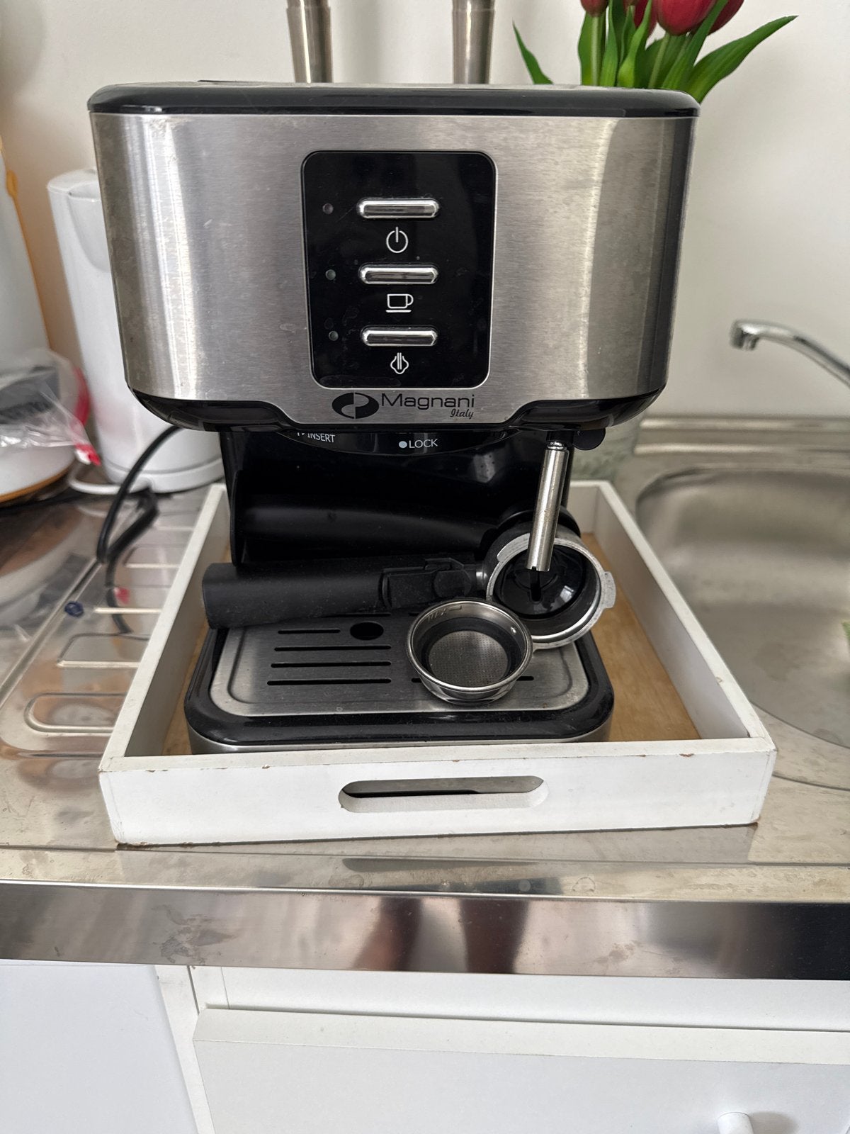 Magnani Italy Espresso Apparaat - Zo goed als nieuw, Afneembaar waterreservoir, Espresso apparaat, Gemalen koffie, Ophalen of Verzenden