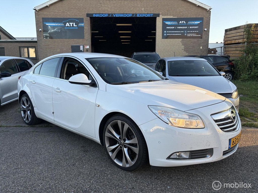 Opel Insignia 2.0 CDTI EcoFLEX Sport APK 2027, Auto's, Opel, Euro 5, 4 cilinders, Automatische klimaatregeling, Origineel Nederlands
