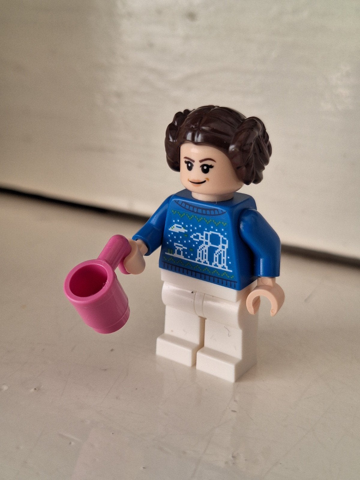 STAR WARS Poppetje/Minifig Princess Leia holiday sweater, Ophalen of Verzenden, Nieuw, Minifiguur, Lego