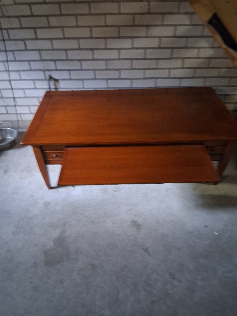 Klassieke houten salontafel met lades, Huis en Inrichting, Ophalen, Klassiek, Gebruikt, Eikenhout
