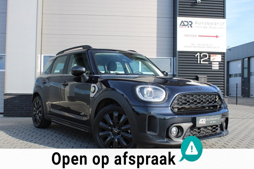 Mini Mini Countryman 1.5 Cooper S E ALL4 / Matrix / black op, Auto's, Mini, Automaat, Gebruikt, Countryman, Blauw