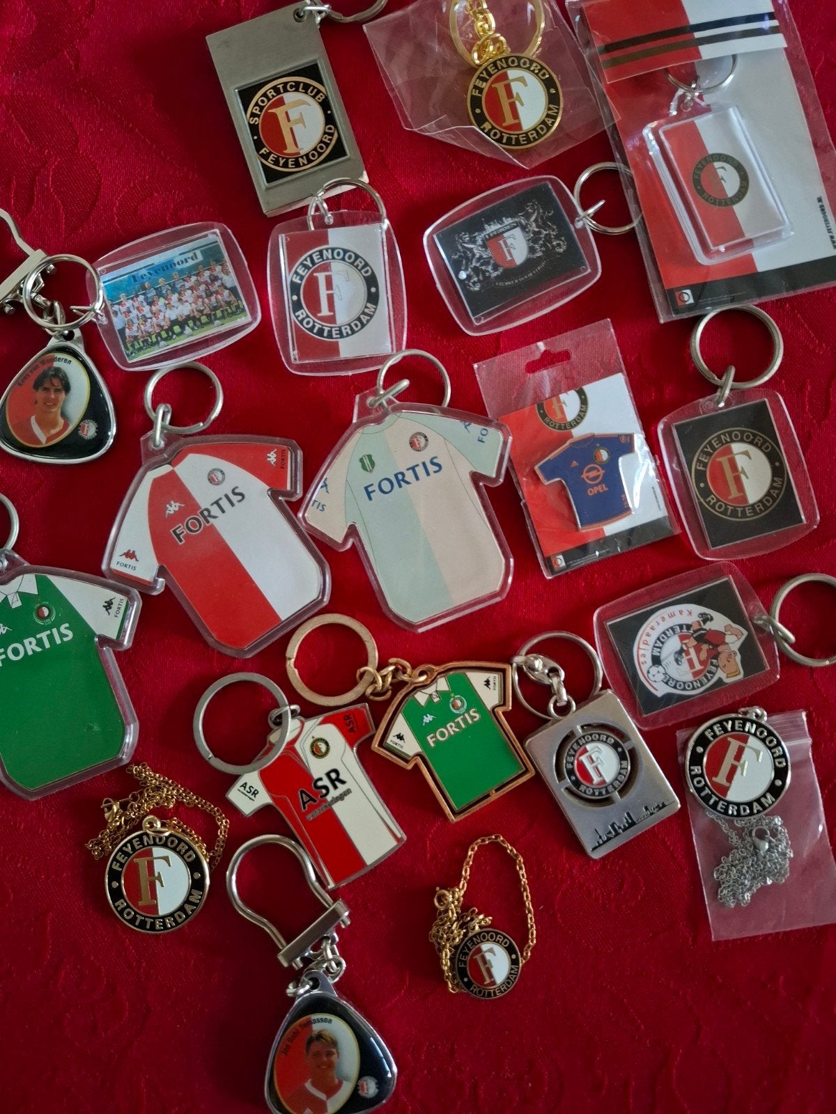 verzameling sleutelhangers en kettingen, Ophalen of Verzenden, Nieuw, Feyenoord