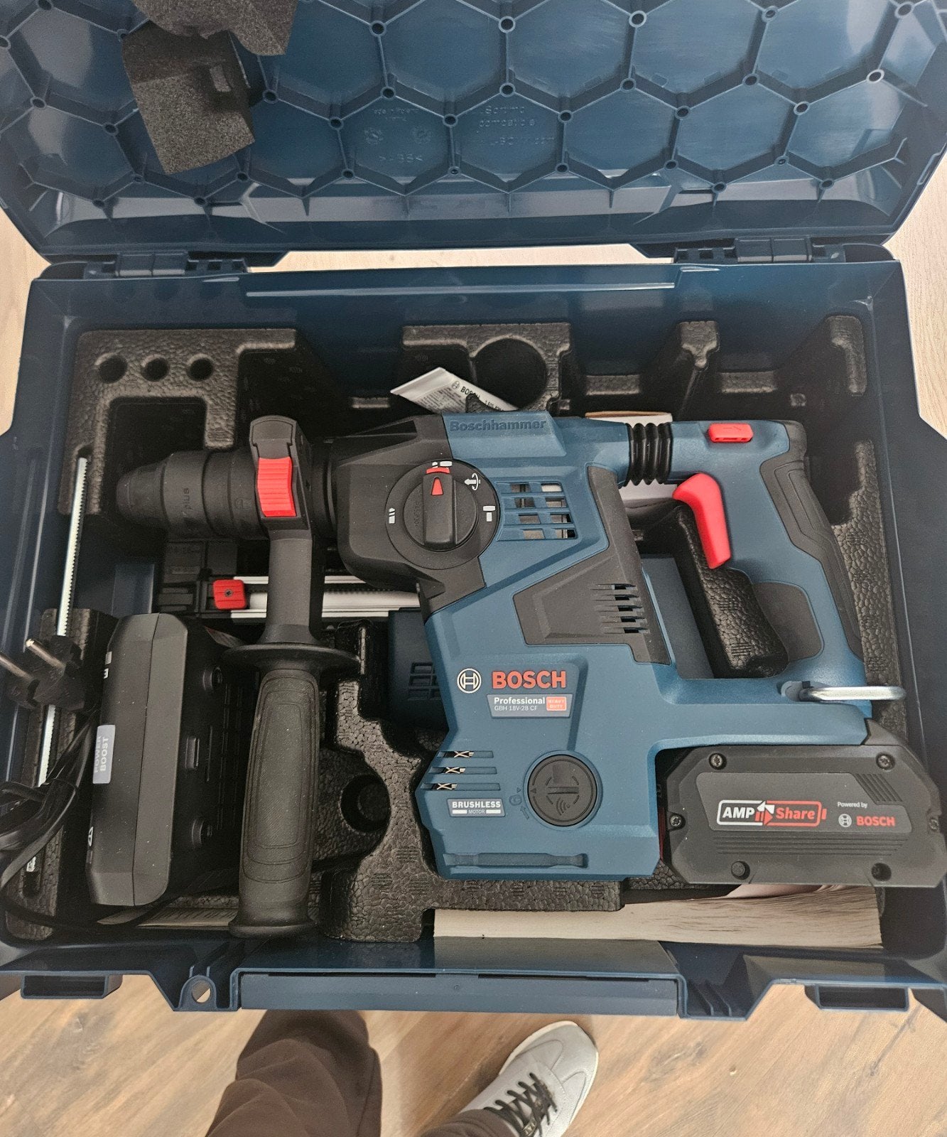 Bosch Professional GBH 18V-28 CF Accu Boorhamer, 600 watt of meer, Boor- en/of Breekhamer, Nieuw, Ophalen of Verzenden