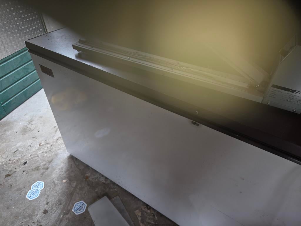 twee grote diepvrieskisten werken perfect, Ophalen of Verzenden, Zo goed als nieuw, 160 cm of meer