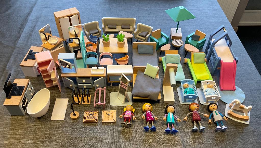 Poppenhuis Meubels met Poppetjes - B03, Kinderen en Baby's, Speelgoed | Poppenhuizen, Ophalen, Zo goed als nieuw, Poppenhuis
