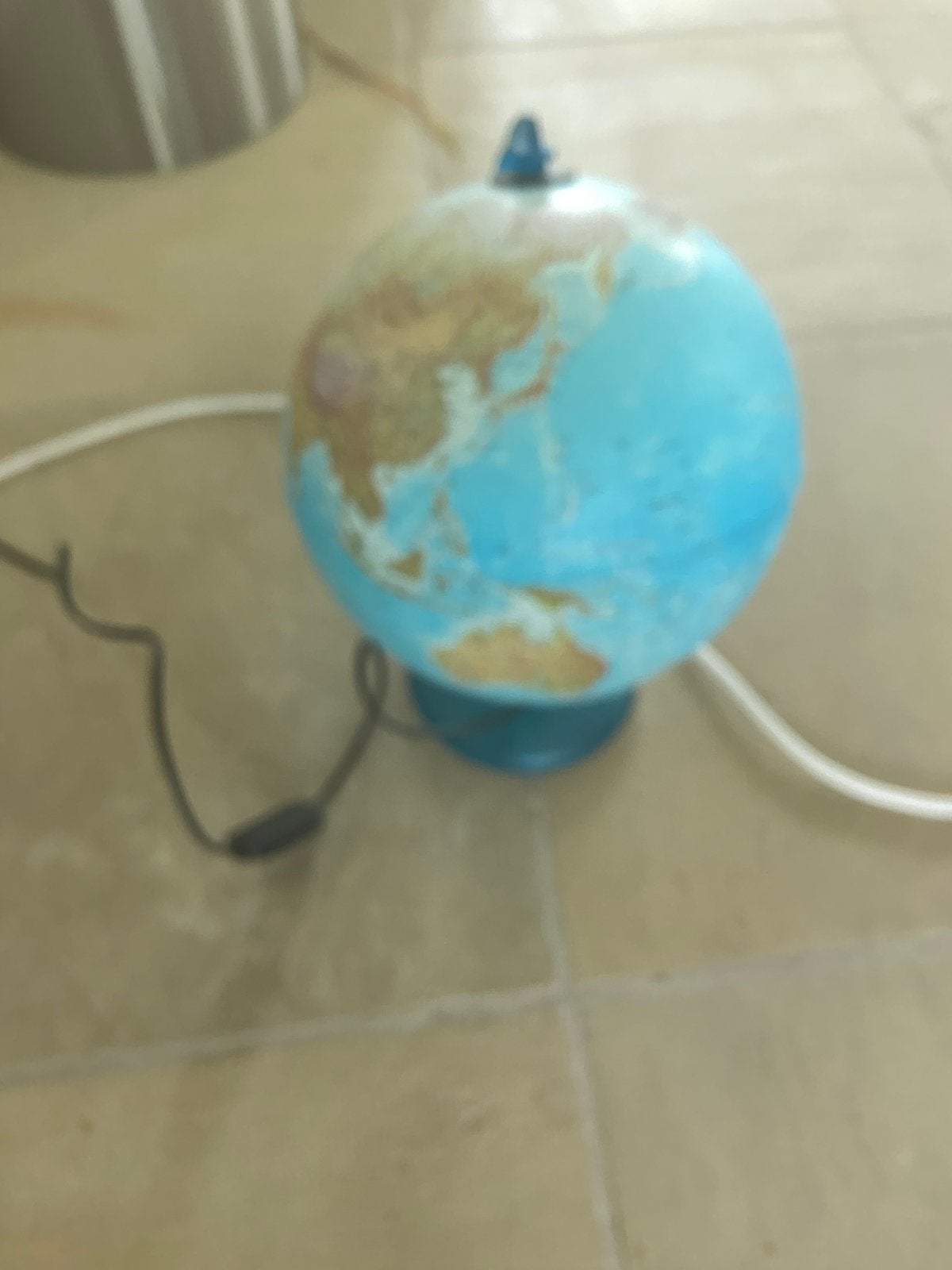 Gratis-  Wereldbol - Educatief en Decoratief, Ophalen, Gebruikt, Kunststof, Verlicht