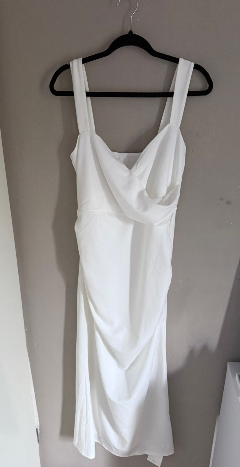 Elegante jurk, Wit, Maat 42/44 (L), Ophalen of Verzenden, Onder de knie