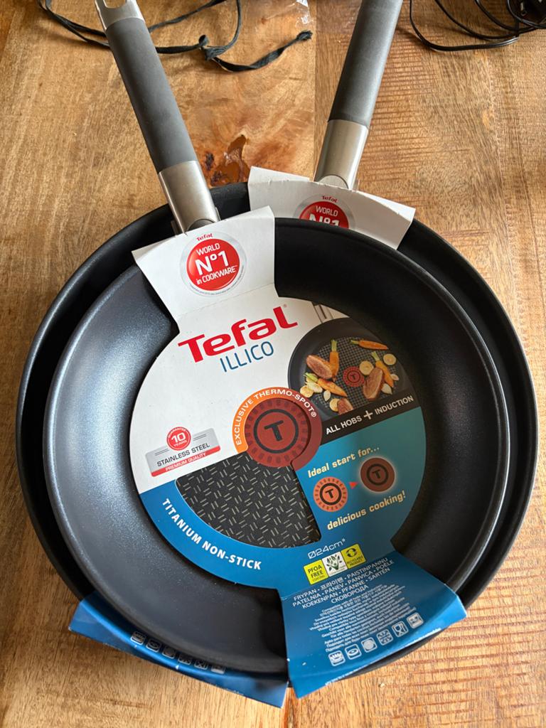 Tefal Illico Koekenpannen Set - 24 cm & 28 cm, Inductieplaat, Nieuw, Pannenset, Ophalen of Verzenden