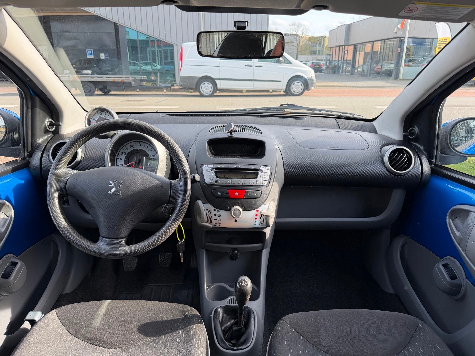 Peugeot 107 1.0-12V XR/Stuurbekrachtiging/Elektrische raam/A, Auto's, Metallic lak, Gebruikt, 68 pk, Bedrijf