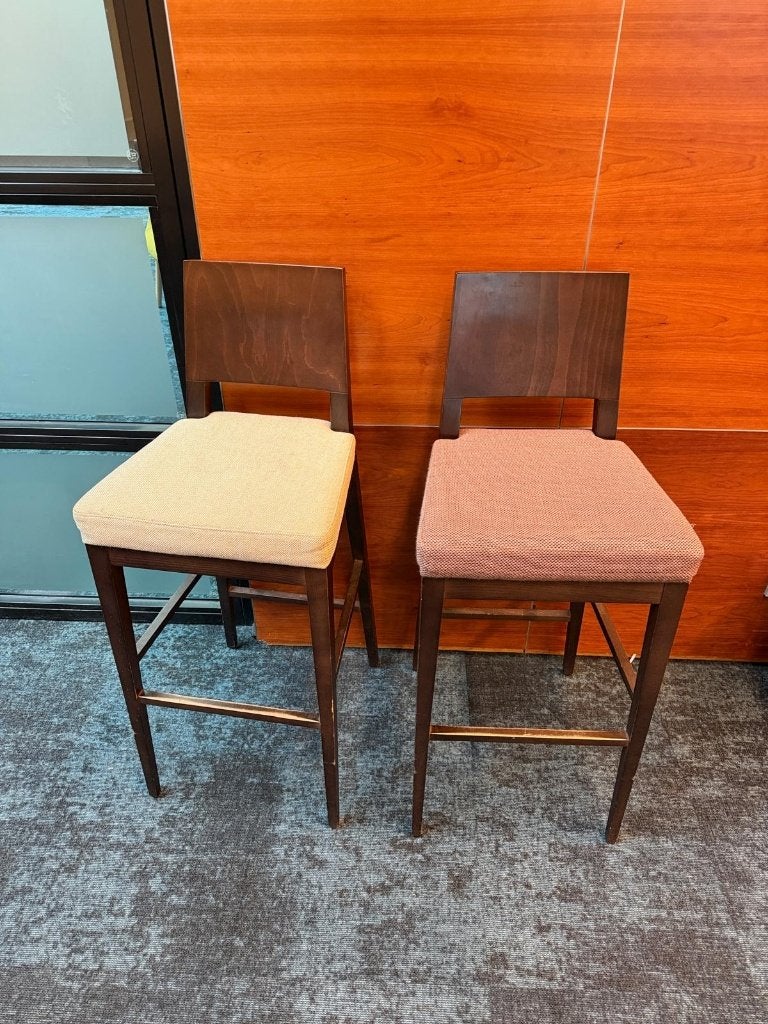 4 barkrukken / hoge stoelen – verschillende kleuren, 5 krukken of meer, Ophalen, Gebruikt, 60 tot 90 cm