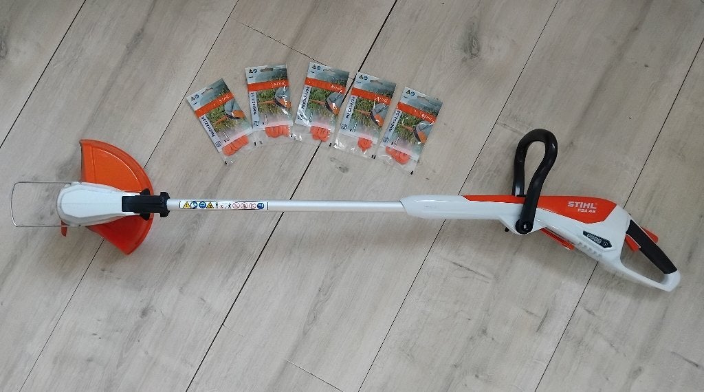 Kantenmaaier / grastrimmer Stihl FSA45, Ophalen, Zo goed als nieuw, Accu, STIHL