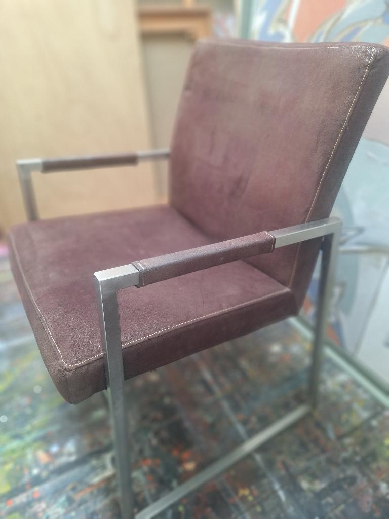 Stoel suede met staal, Ophalen, Gebruikt, Bruin, Eén