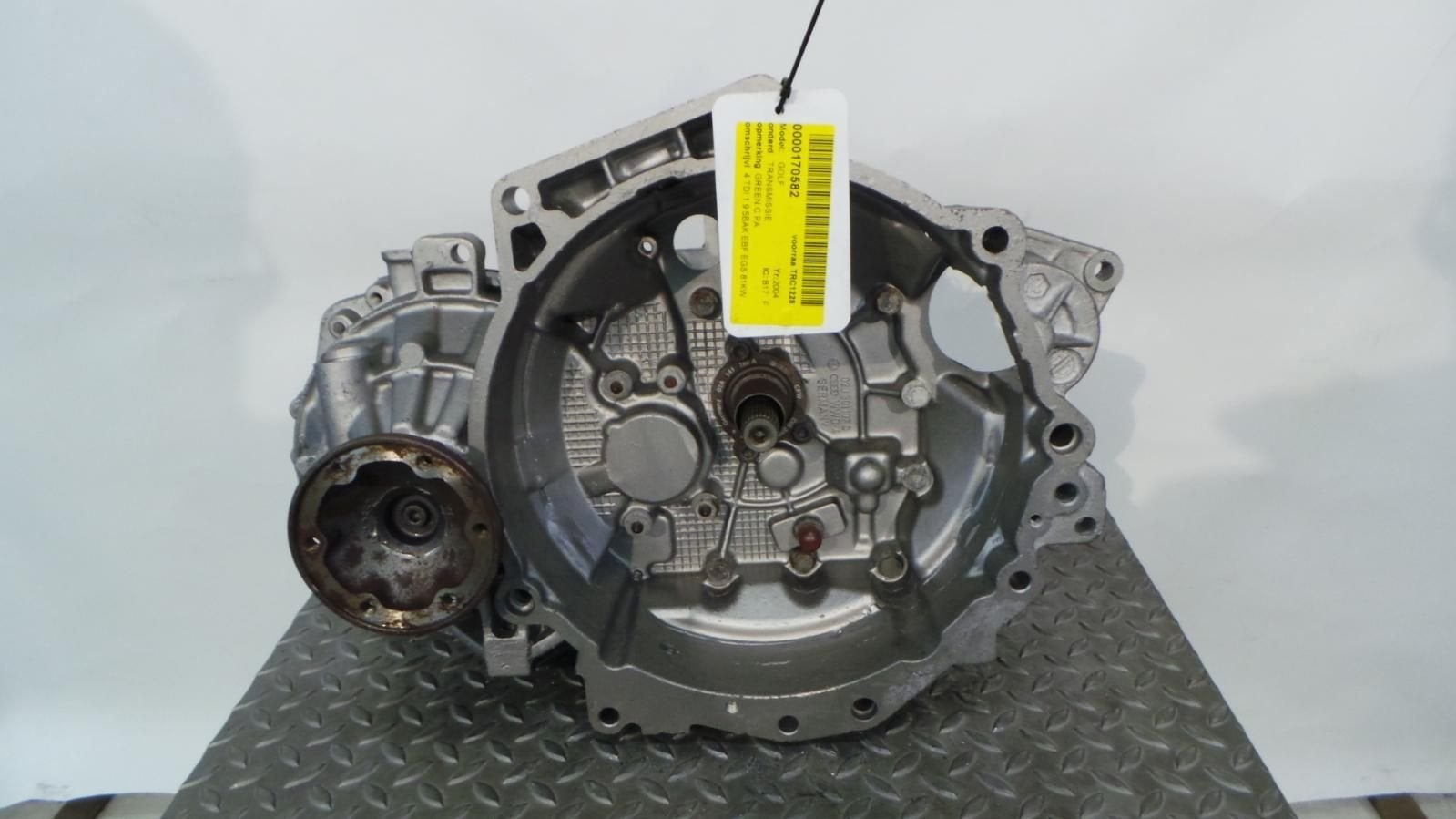 VOLKSWAGEN GOLF TRANSMISSIE / VERSNELLINGSBAK 2004, Ophalen of Verzenden, Gebruikt, Stiba lid