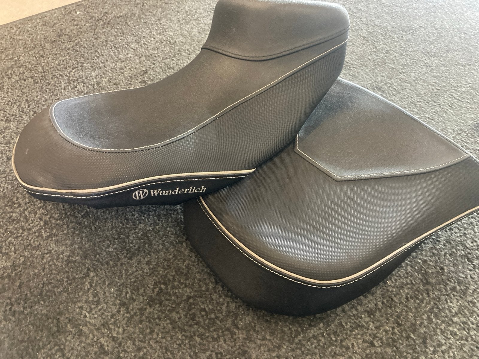 Wunderlich Comfort Zadelset voor BMW R1250GS en R1200 GS(A), Ophalen, Zo goed als nieuw