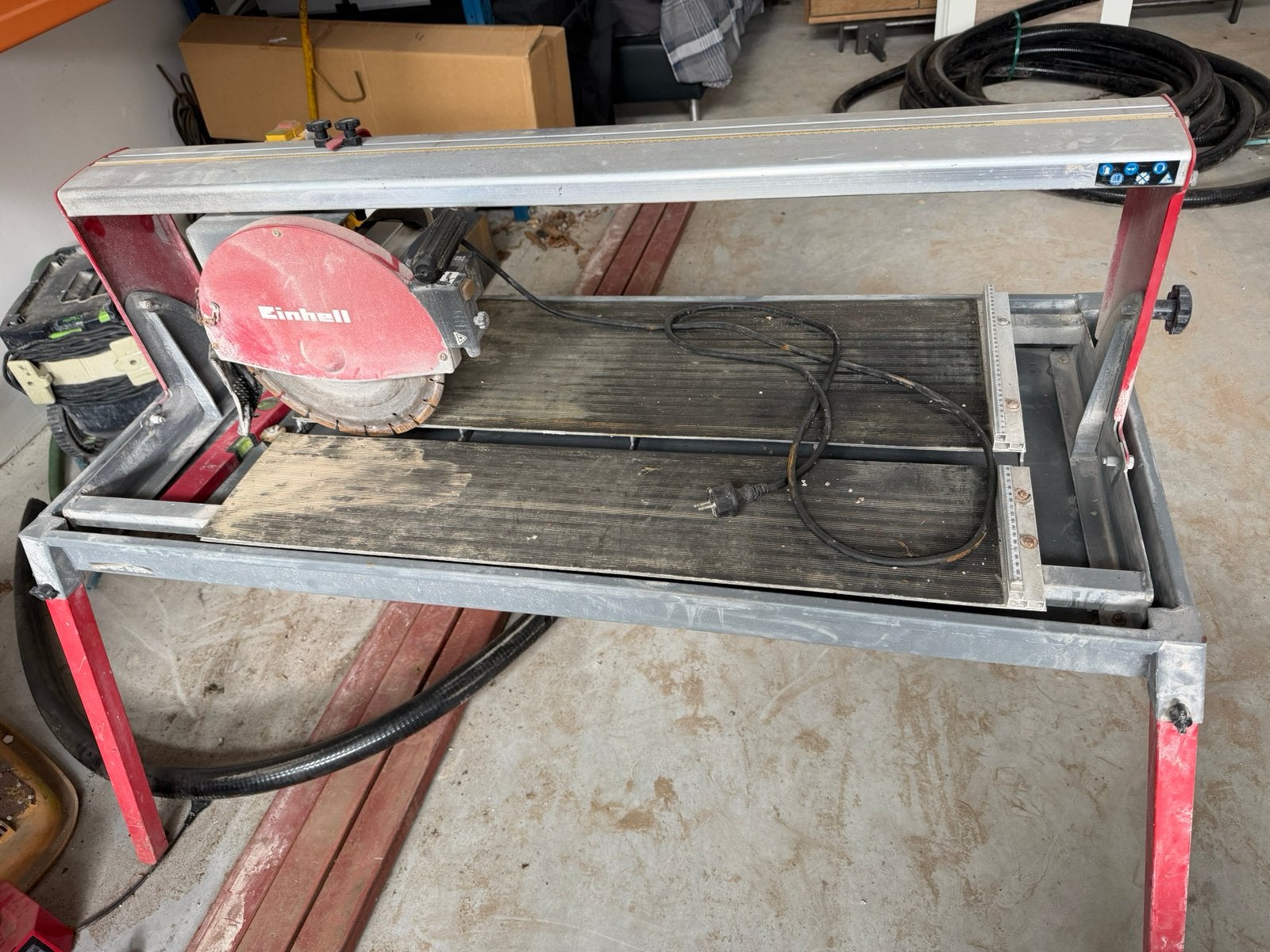 Tegelzaagmachine, Ophalen, 70 mm of meer, Zo goed als nieuw, Afkortzaag