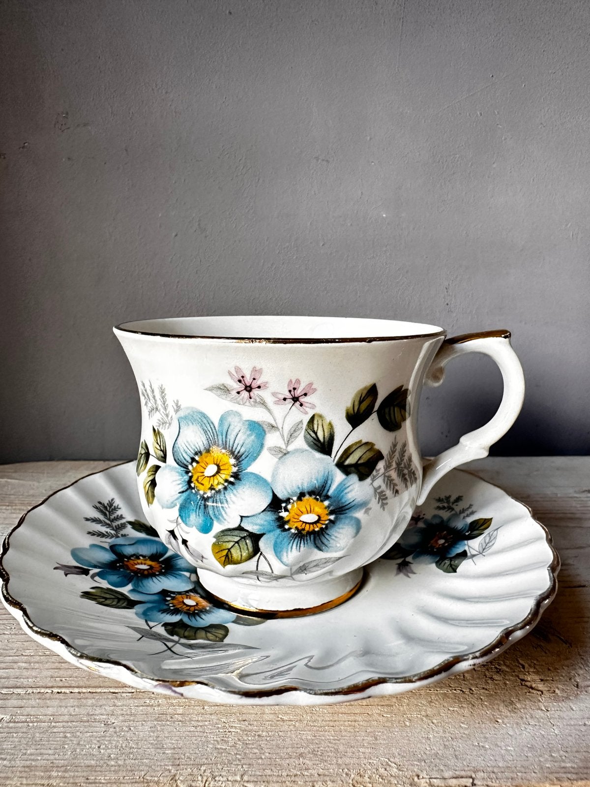 James Kent Old Foley Tea Cup & Plate Vintage Blue Floral, Ophalen of Verzenden