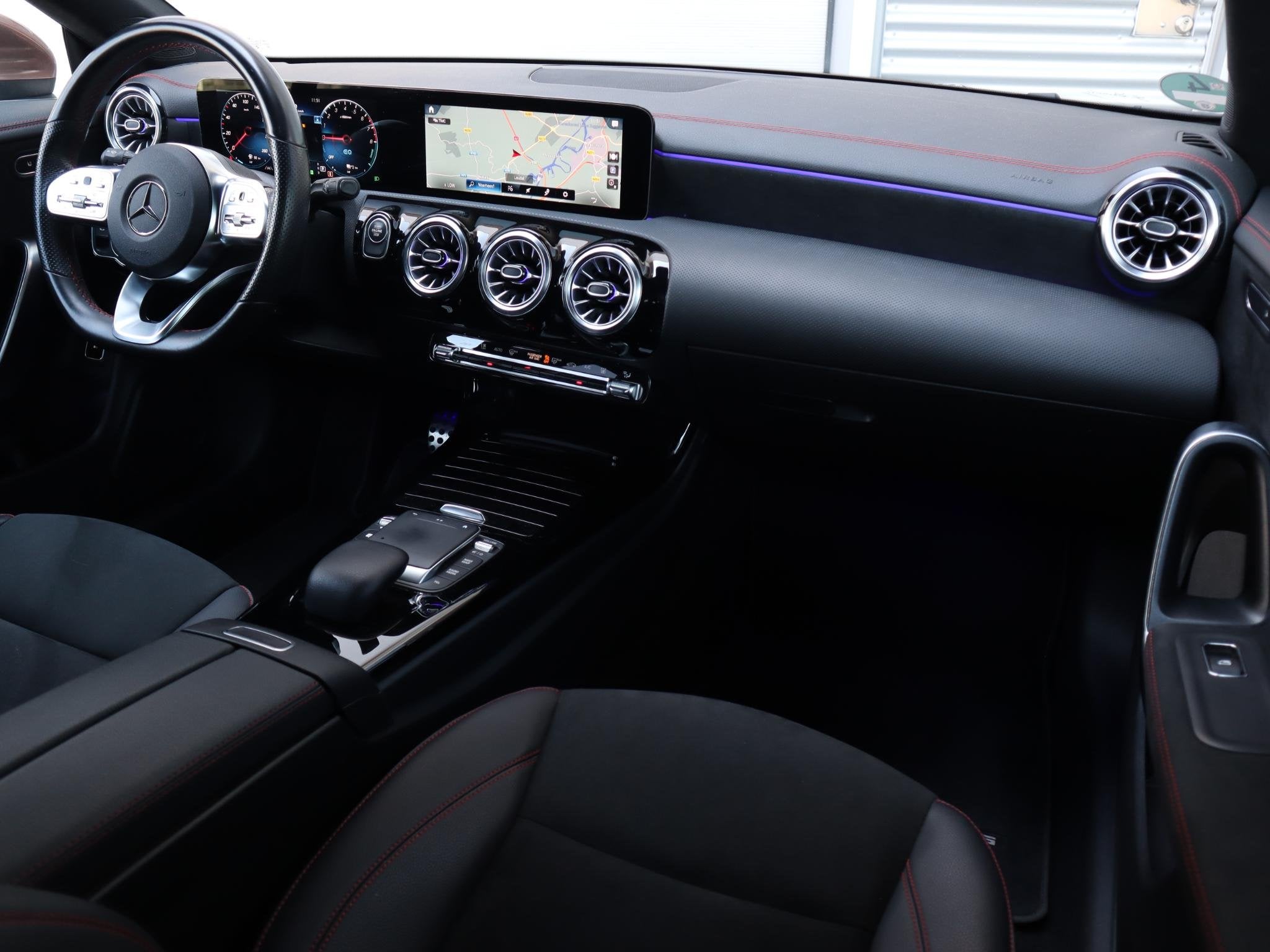 Mercedes-Benz CLA-klasse Shooting Brake 250 e AMG Line, Auto's, CLA, 77 km/l, Gebruikt, 4 cilinders