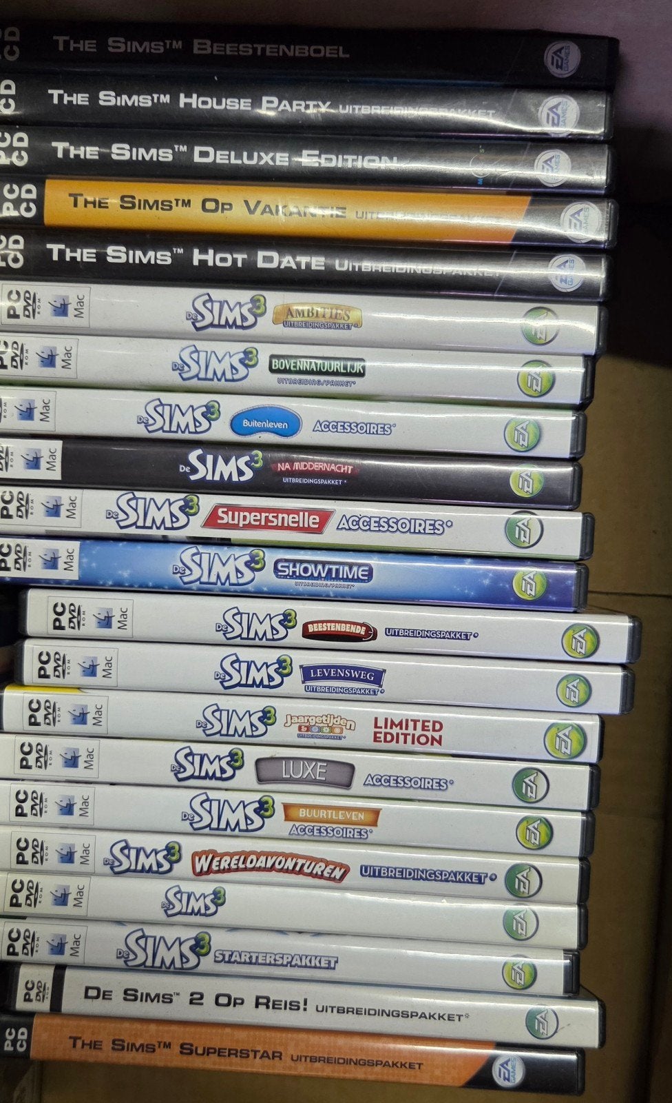 21 x De Sims PC/Mac Spellen en Uitbreidingspakketten, Gebruikt, 1 speler, Ophalen of Verzenden, Vanaf 12 jaar