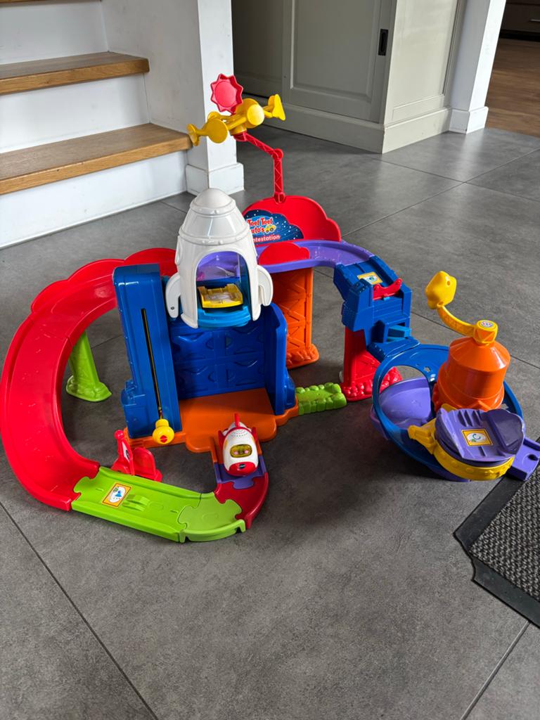 VTech Toet Toet Auto's Ruimtestation met Ruben Raket, Ophalen of Verzenden, Gebruikt