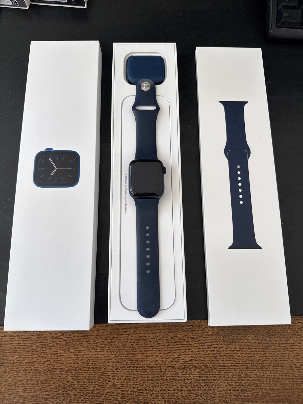 Apple Watch Series 6 (40mm) compleet in doos + extra bandjes, Blauw, IOS, Ophalen of Verzenden, Waterdicht