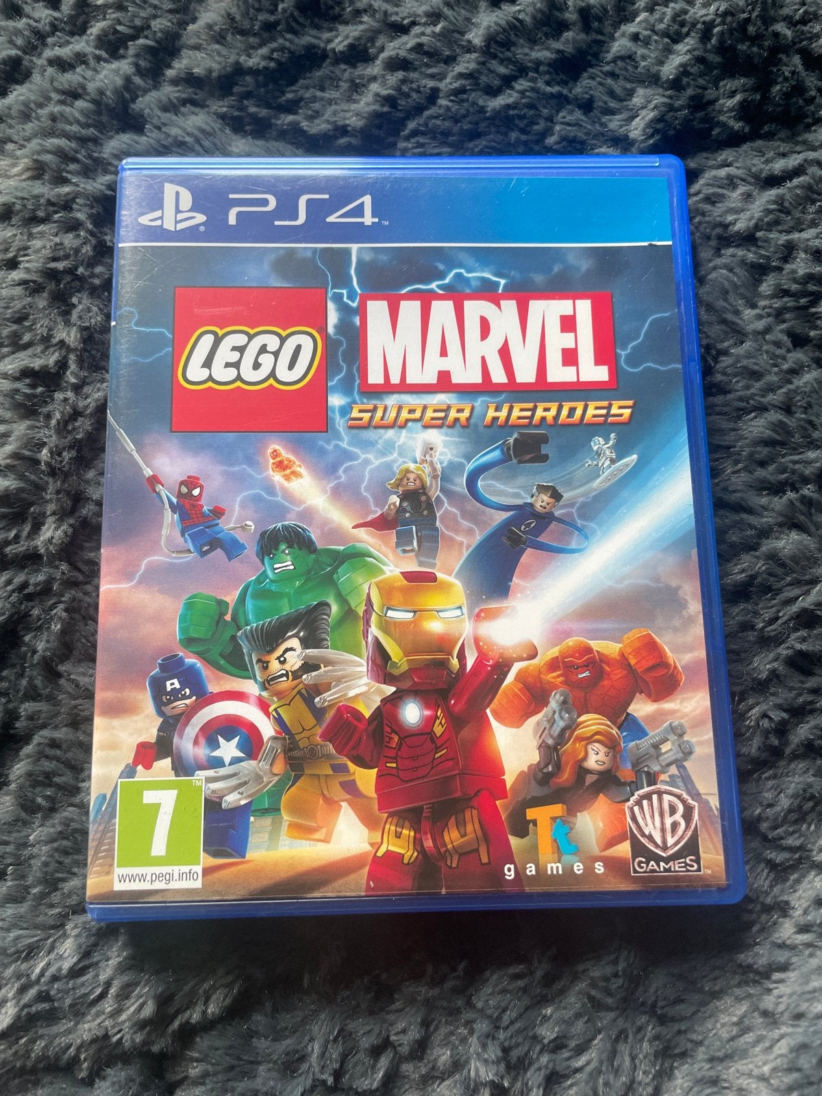 LEGO Marvel Super Heroes PS4 - Avontuurlijk Superheldenspel, 1 speler, Eén computer, Zo goed als nieuw, Vanaf 7 jaar