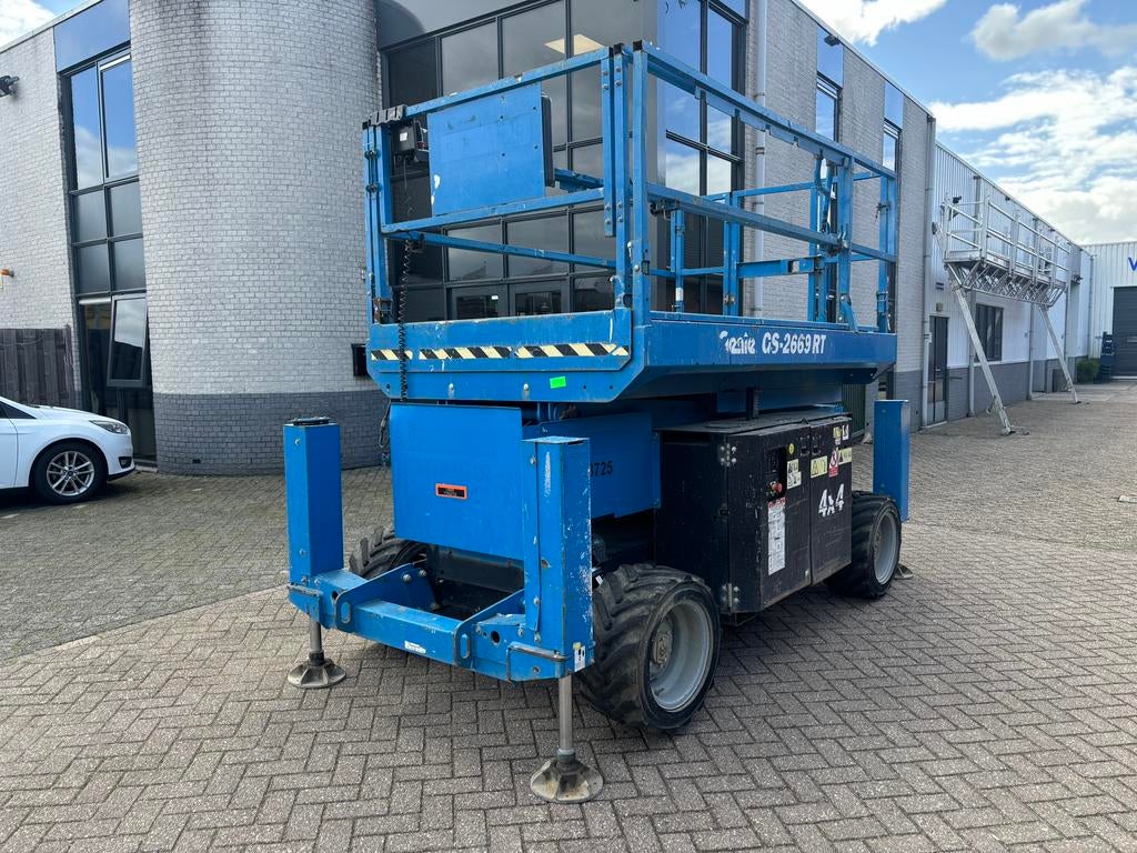 2016 Genie 2669RT 4x4 ruwterrein schaarhoogwerker, Ophalen