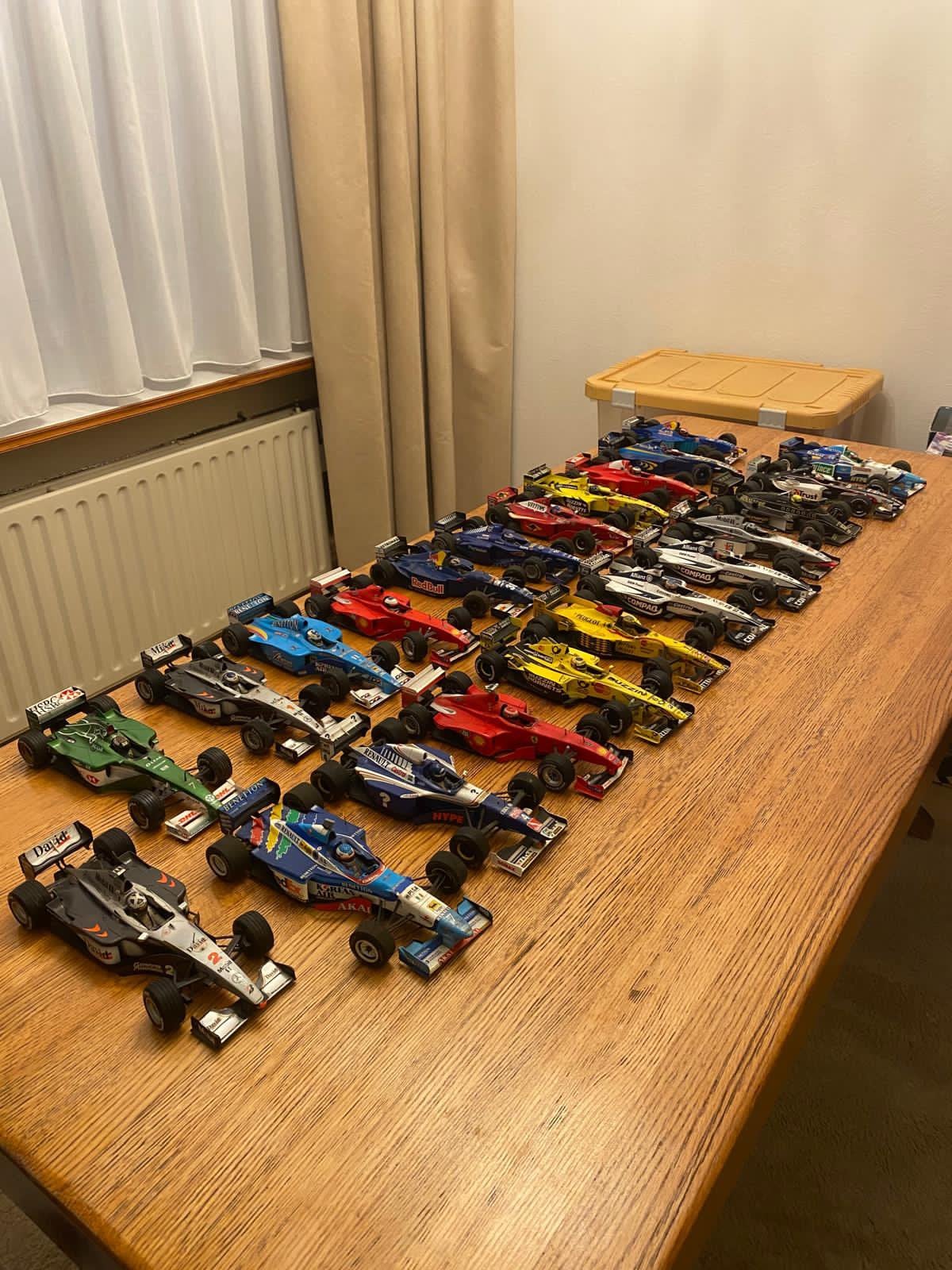OPGEPAST HOBBYISTEN‼️ TE KOOP F1 AUTOS MINICHAMPS, Ophalen, Gebruikt, Auto, MiniChamps