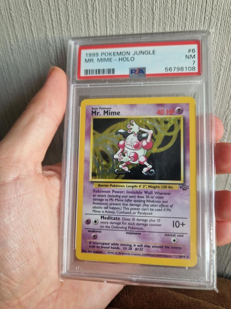 Mr. Mime Holo PSA 7 - 1999 Pokemon Jungle #6, Hobby en Vrije tijd, Verzamelkaartspellen | Pokémon, Ophalen of Verzenden, Zo goed als nieuw