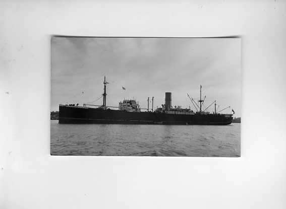scheepvaart-foto-OUDE KOOPVAARDIJ-12x,., Verzamelen, Ophalen of Verzenden, Zo goed als nieuw, Motorboot, Boek of Tijdschrift
