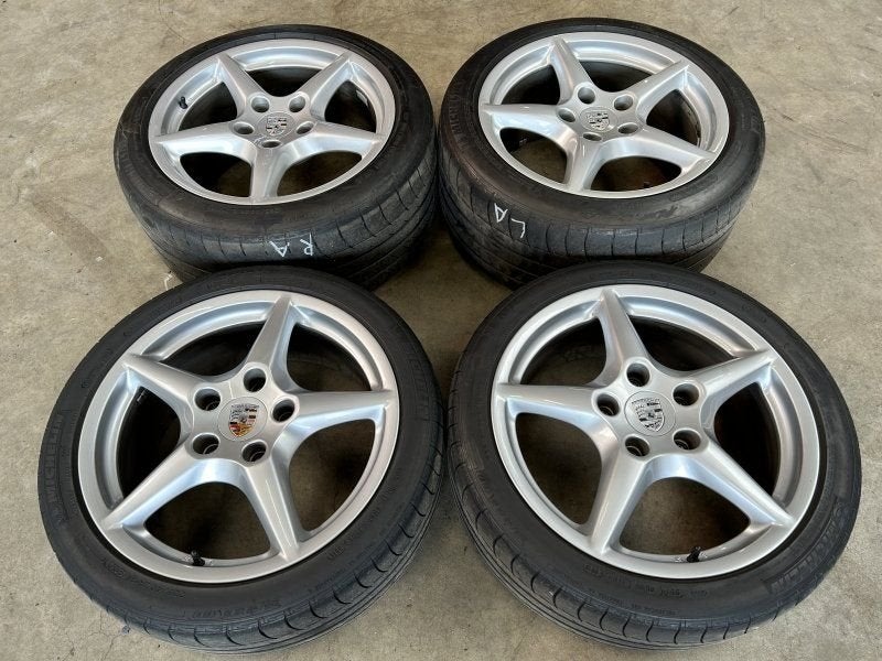 18 inch originele velgen + zomerbanden Porsche 911 997, Gebruikt, -, -, Banden en Velgen