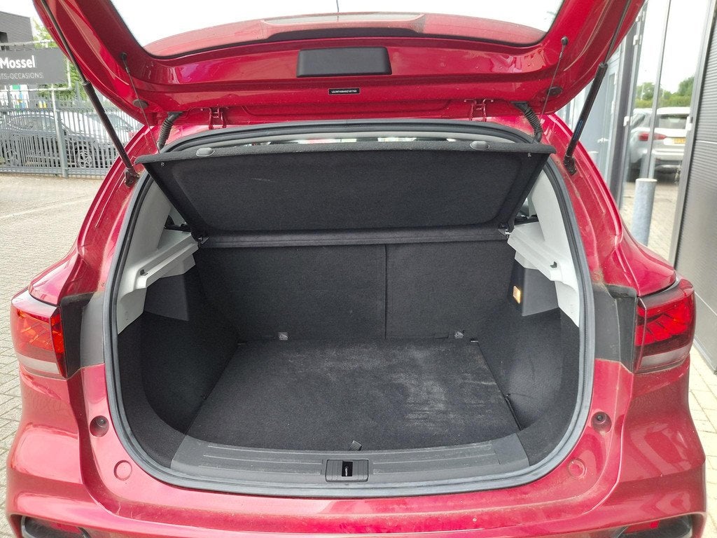 MG ZS EV Standard Range Luxury 50 kWh, Auto's, MG, 12 maanden, Gebruikt, ZS, Origineel Nederlands