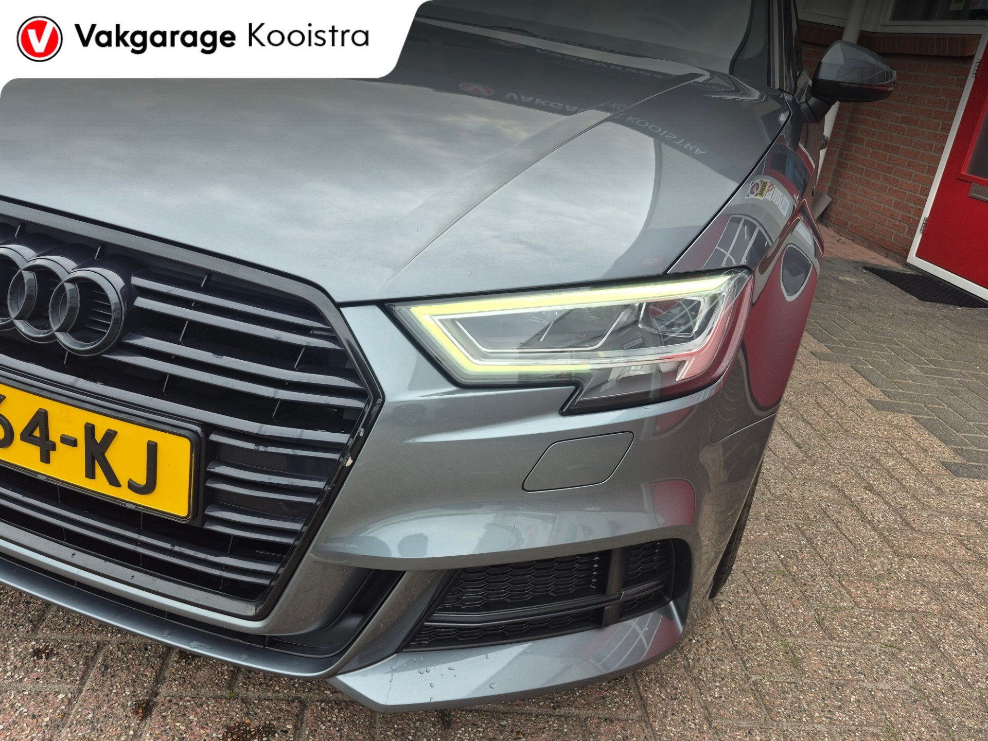 Audi A3 Limousine TFSI 150PK 3x S-Line|Virtual|Cruise|Navi, 12 maanden, 4 cilinders, Leder en Stof, Origineel Nederlands