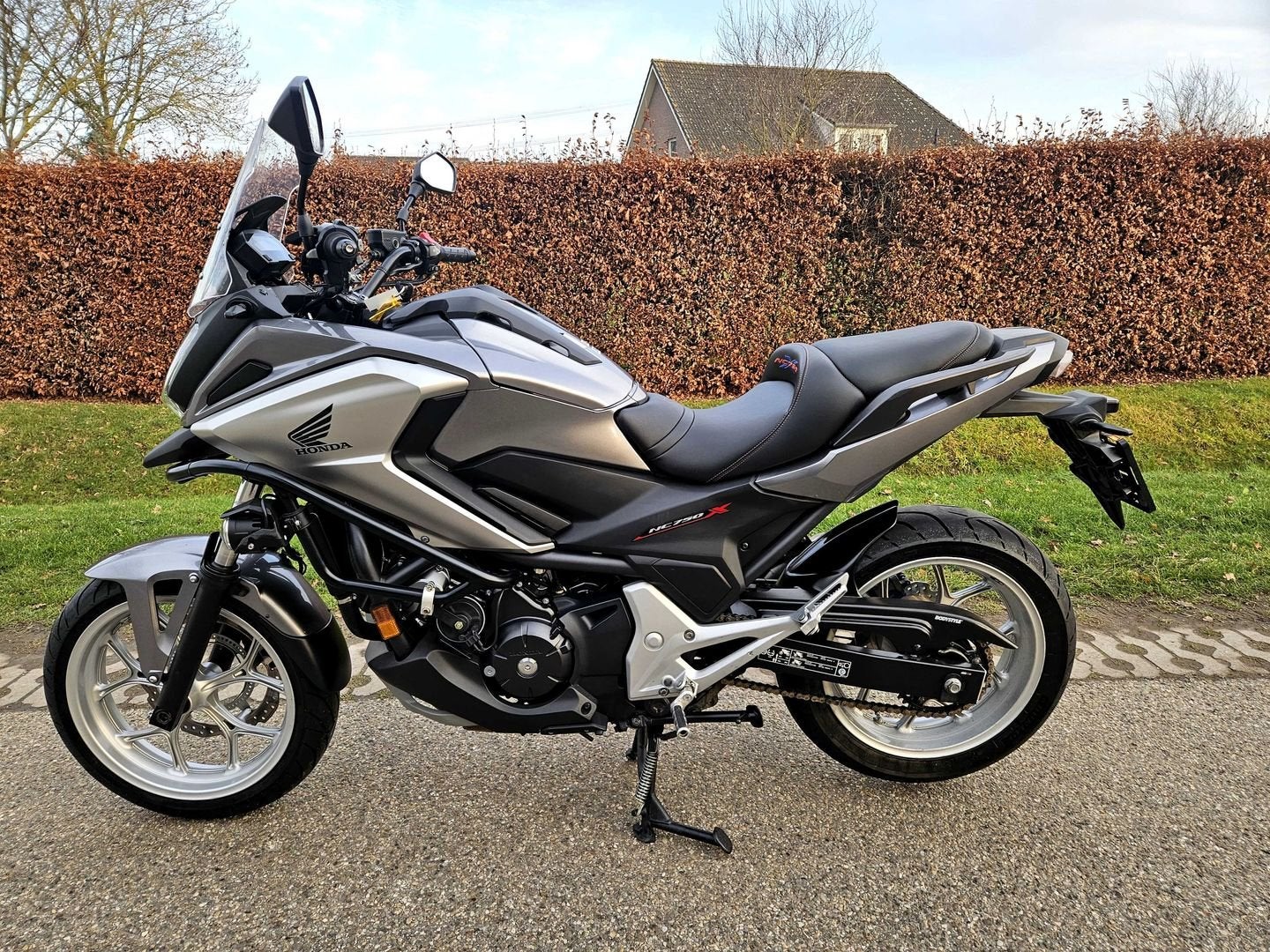 HONDA NC750 X DCT 2016 ABS DAGRIJLAMPEN VALBEUGEL LUXE ZADEL, Motoren, 2 cilinders, Bedrijf, Onbekend, Meer dan 35 kW