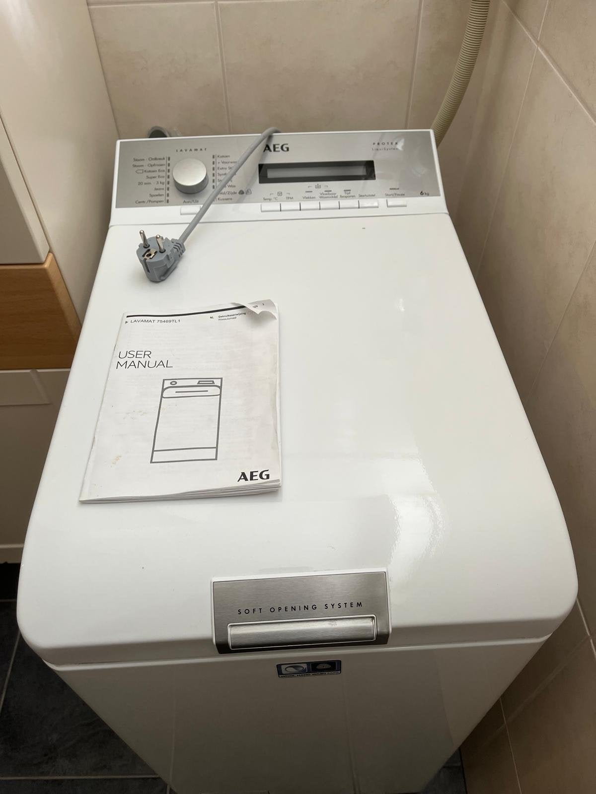 AEG Lavamat 75469TL1 Bovenlader Wasmachine 6 kg, Witgoed en Apparatuur, Wasmachines, Ophalen, Bovenlader, Zo goed als nieuw, Wolwasprogramma