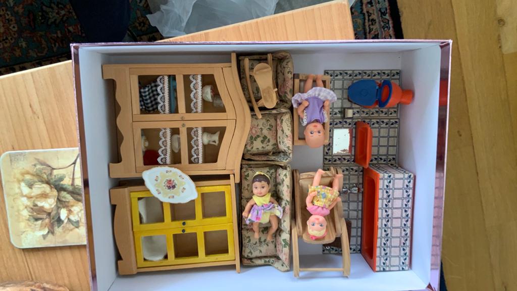 Poppenhuis spulletjes, Ophalen of Verzenden, Gebruikt, Poppenhuis