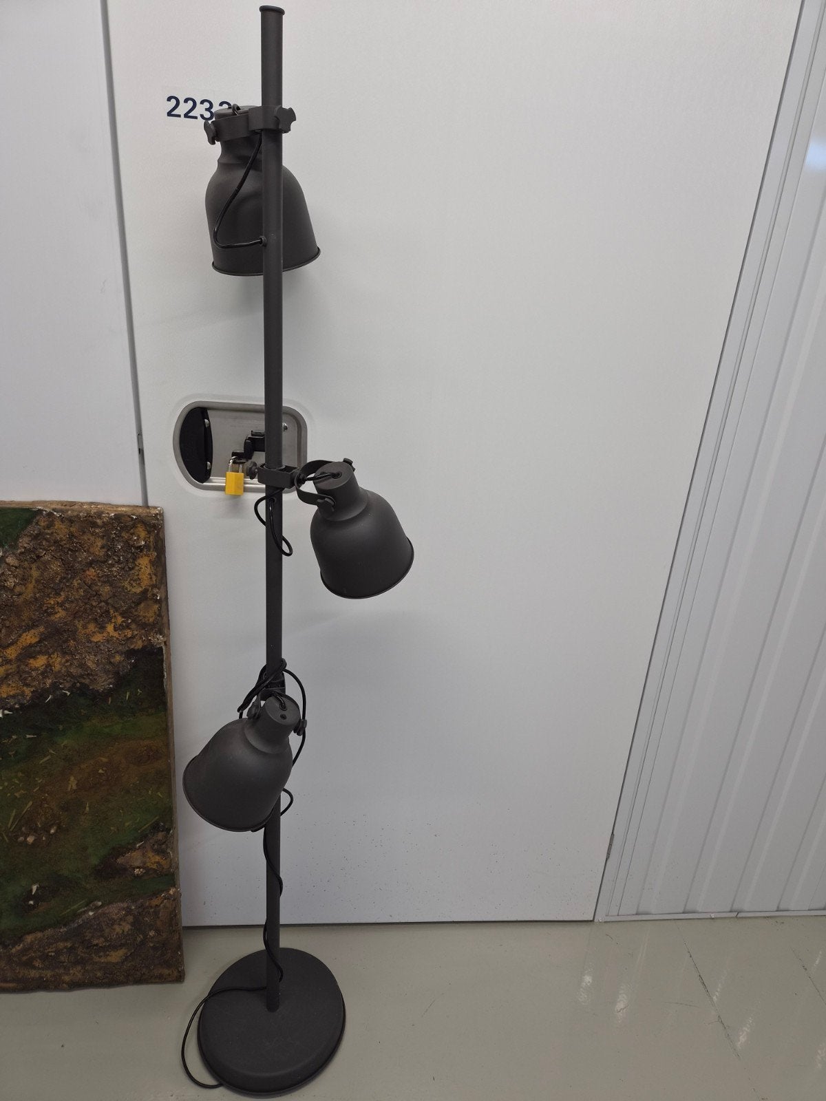 IKEA Hektar staande lamp met 3 spots, Ophalen, Gebruikt, E27 (groot), Metaal