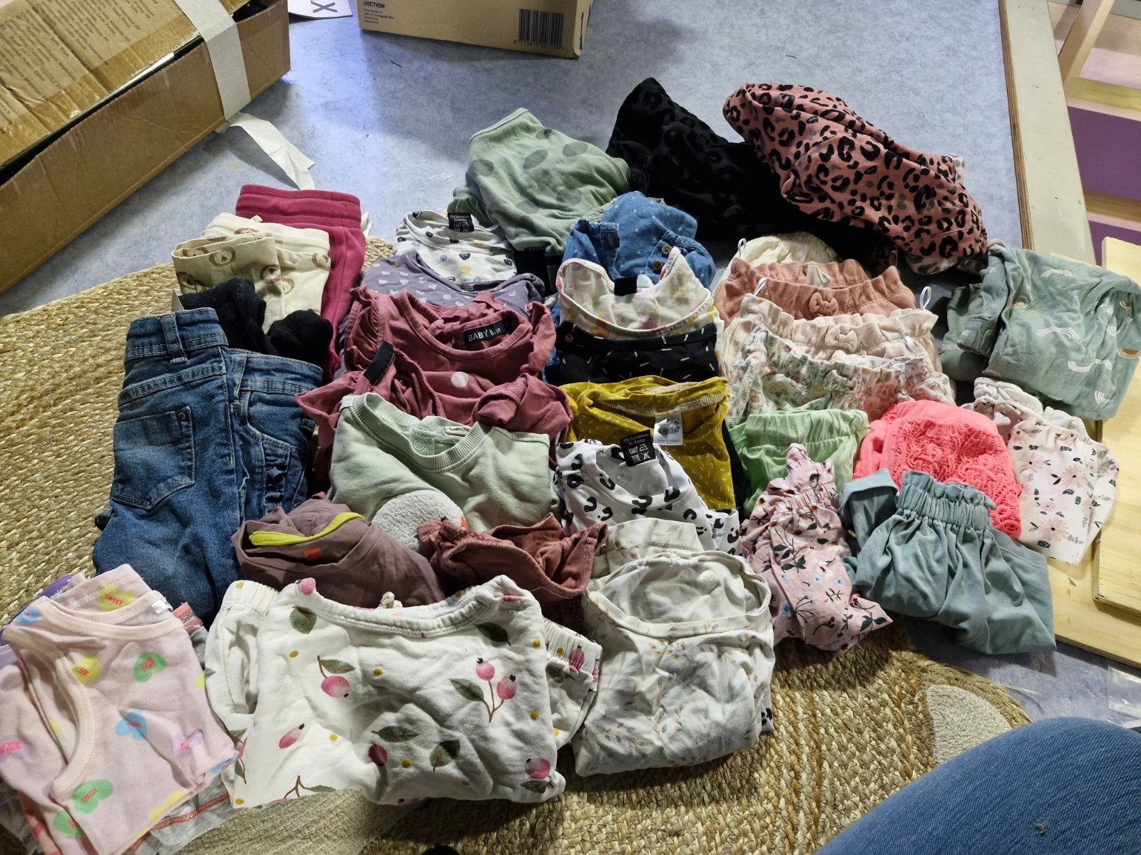 Pakket kleding meisjes maat 86/92, Ophalen, Zo goed als nieuw, Maat 86