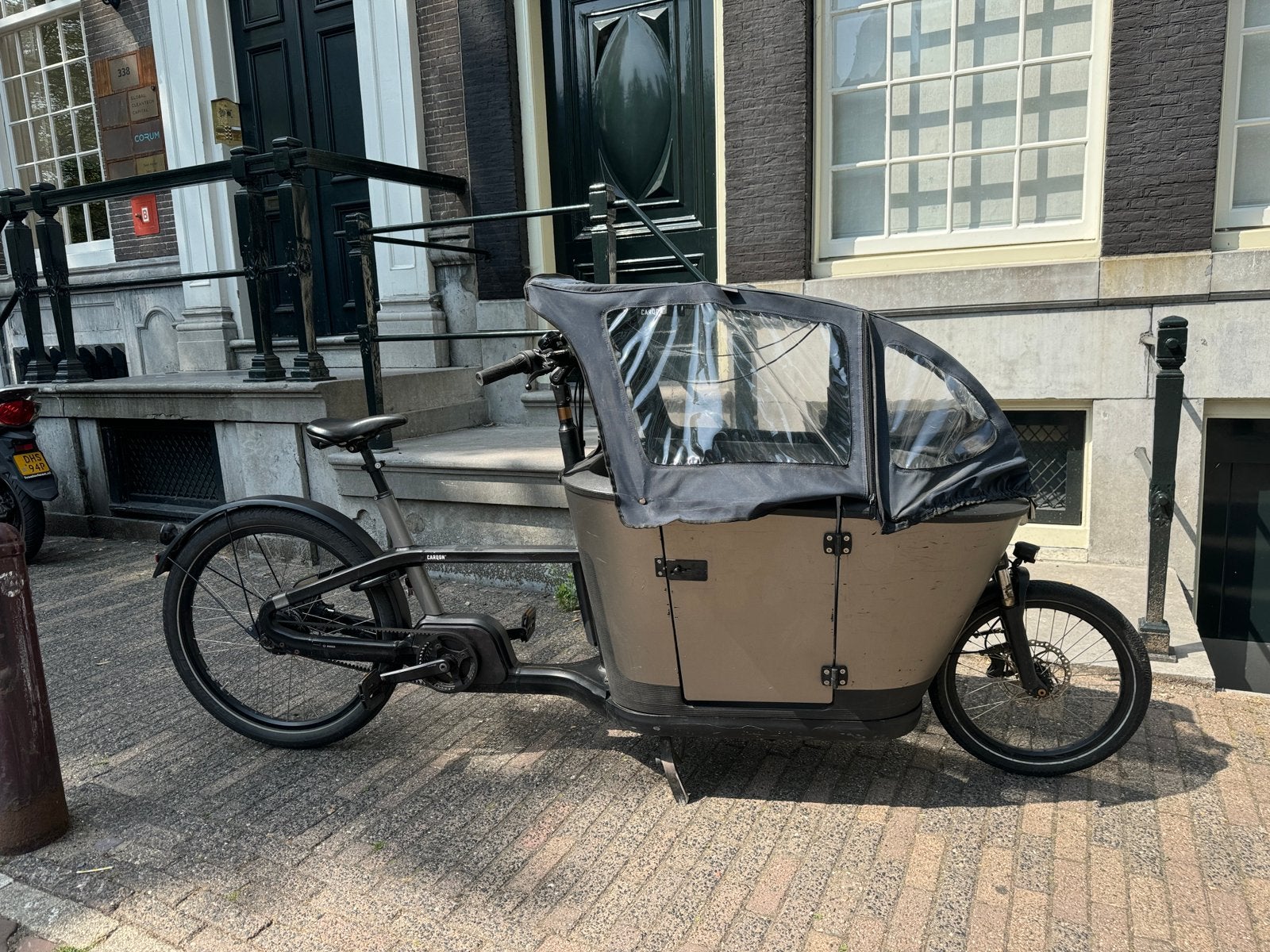 Carqon Classic incl regenhuif & afdekhoes (2021), 3 kinderen, Huif, Zo goed als nieuw, Ophalen
