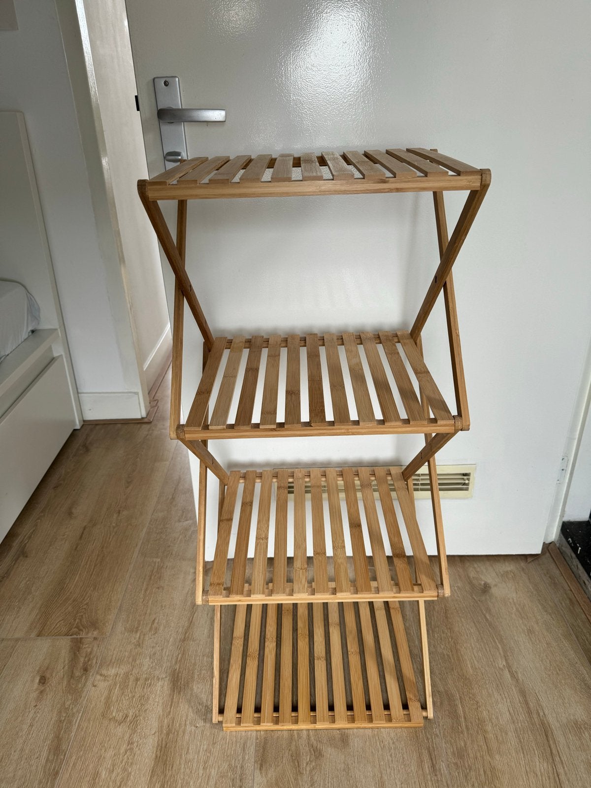 Handig bamboe houten opvouwbaar rek met 4 lagen, Ophalen, Zo goed als nieuw