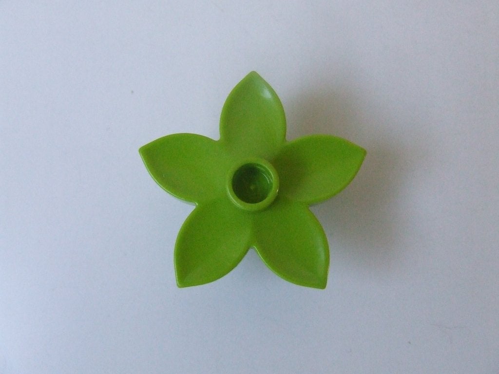 Lime Duplo bloem met 1 nop, Ophalen of Verzenden, Zo goed als nieuw, Accessoire, Duplo