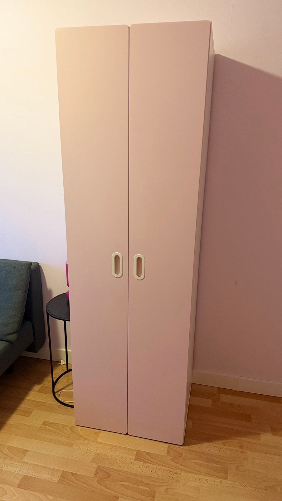 Meisjes kleding kast, Ophalen, 50 tot 100 cm, Zo goed als nieuw, 150 tot 200 cm