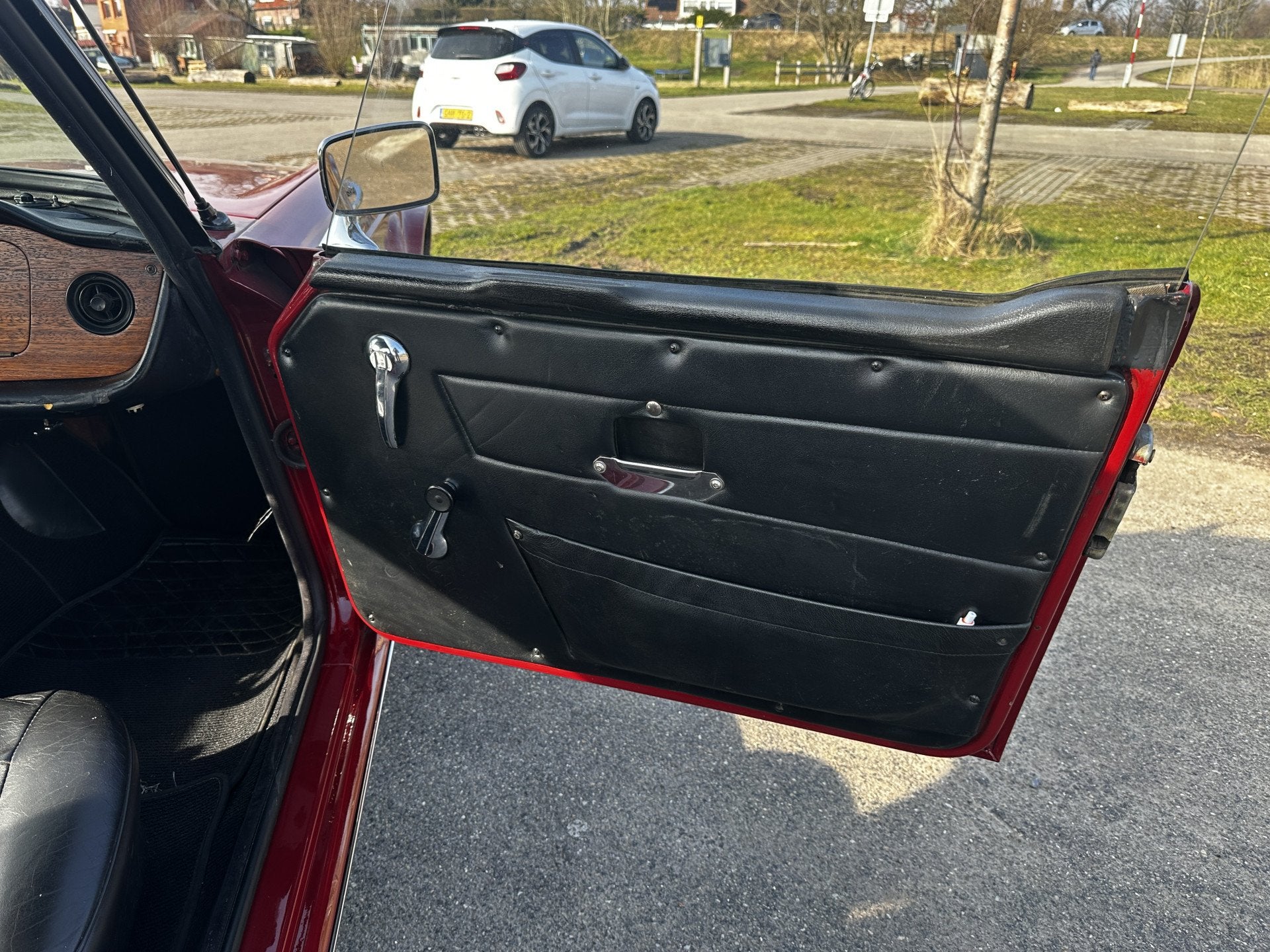 Triumph TR6 (bj 1973), foto 12