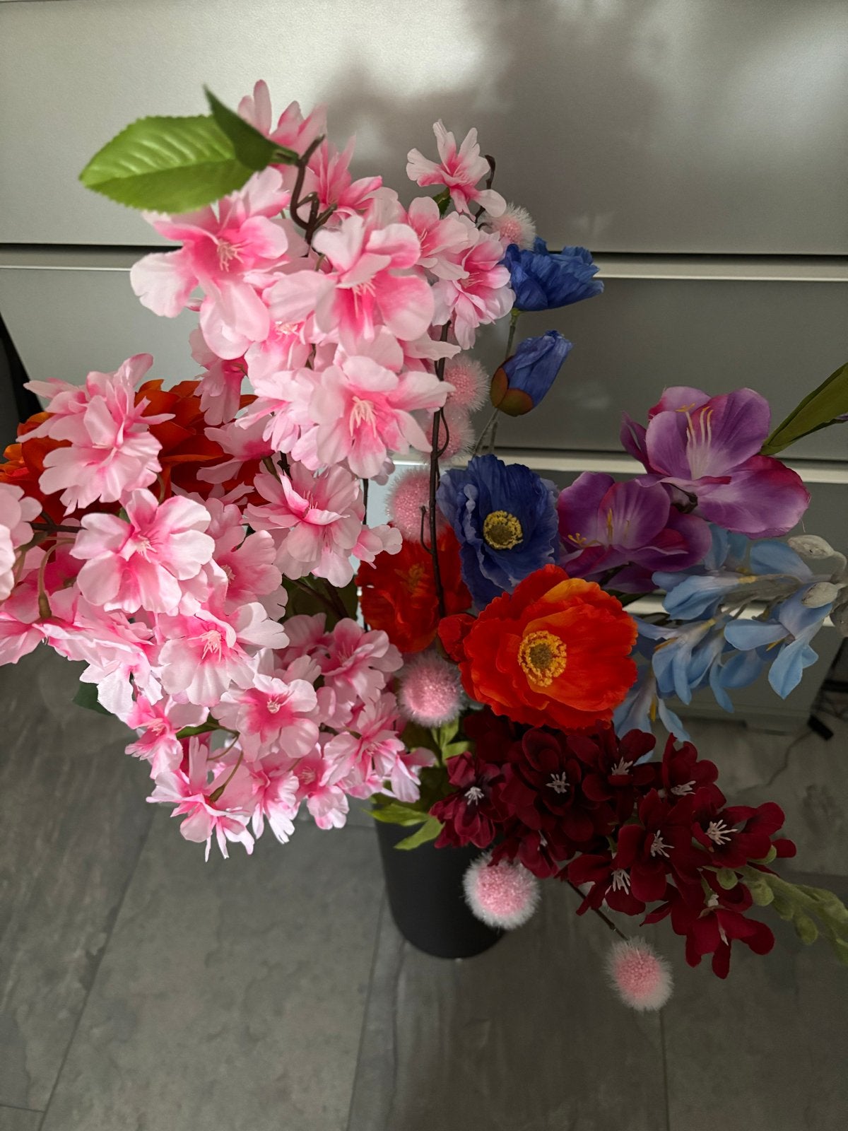 Bob vaas met nieuwe kunstbloemen, Kunststof, Meerkleurig, Inclusief decoratie, Nieuw